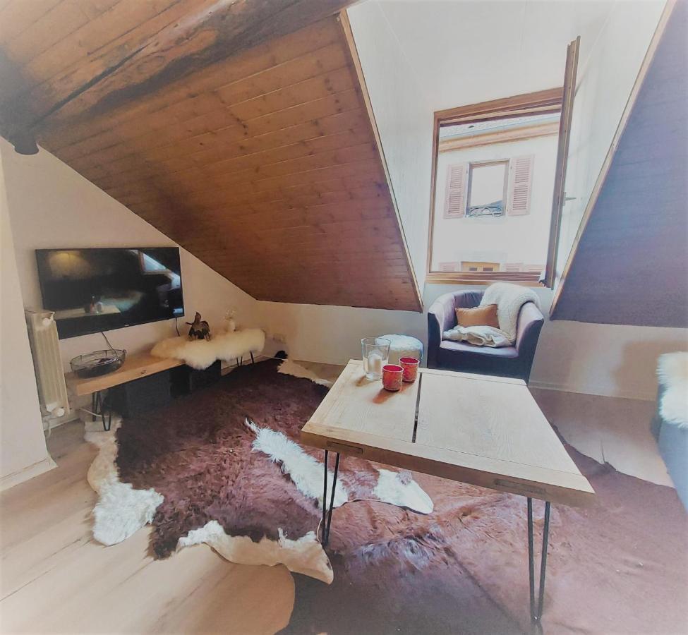 אנסי Chalet Charm In The Heart Of The Old Town מראה חיצוני תמונה